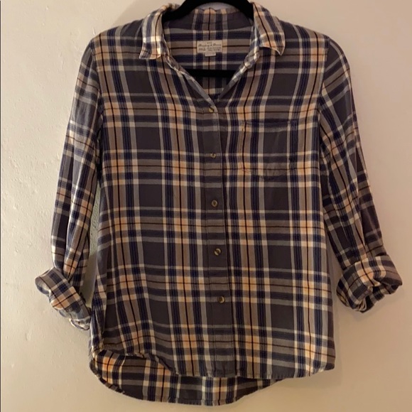 Madewell Plaid Flannel Button Up - Picture 1 of 5